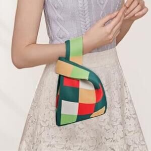 Small Multicolor Crochet Knit Knot Wrist Bag Cute Mini Tote Wristlet Pouch Purse